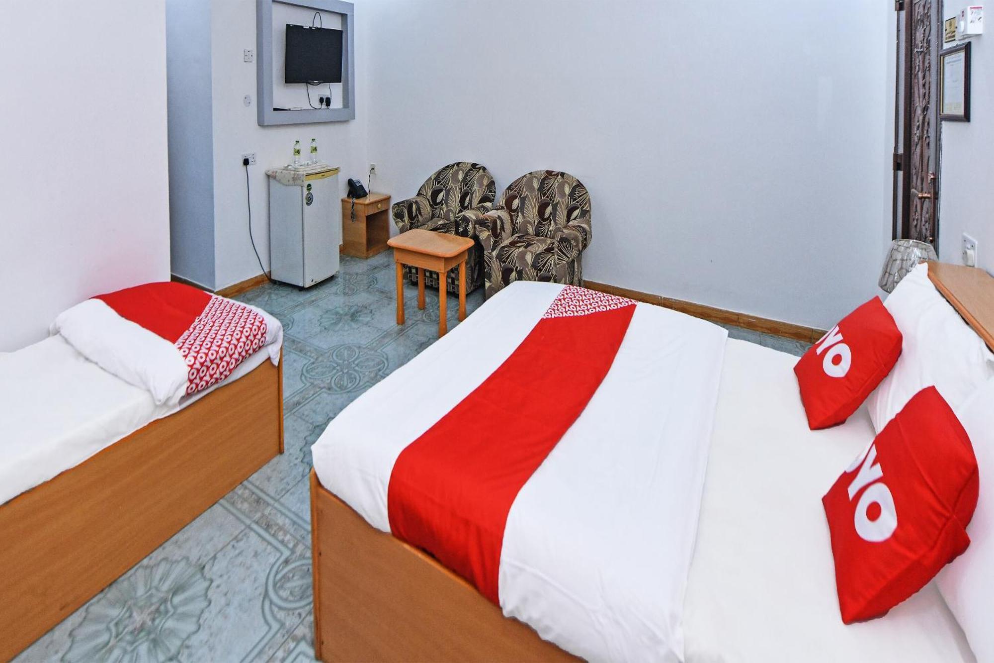 Apartamento Oyo 140 Al Musafir Barka