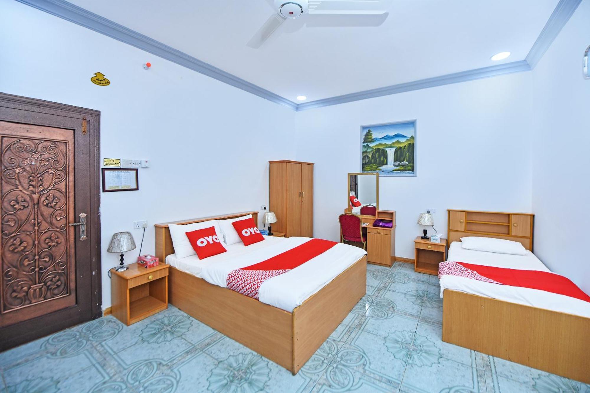 Oyo 140 Al Musafir Apartamento